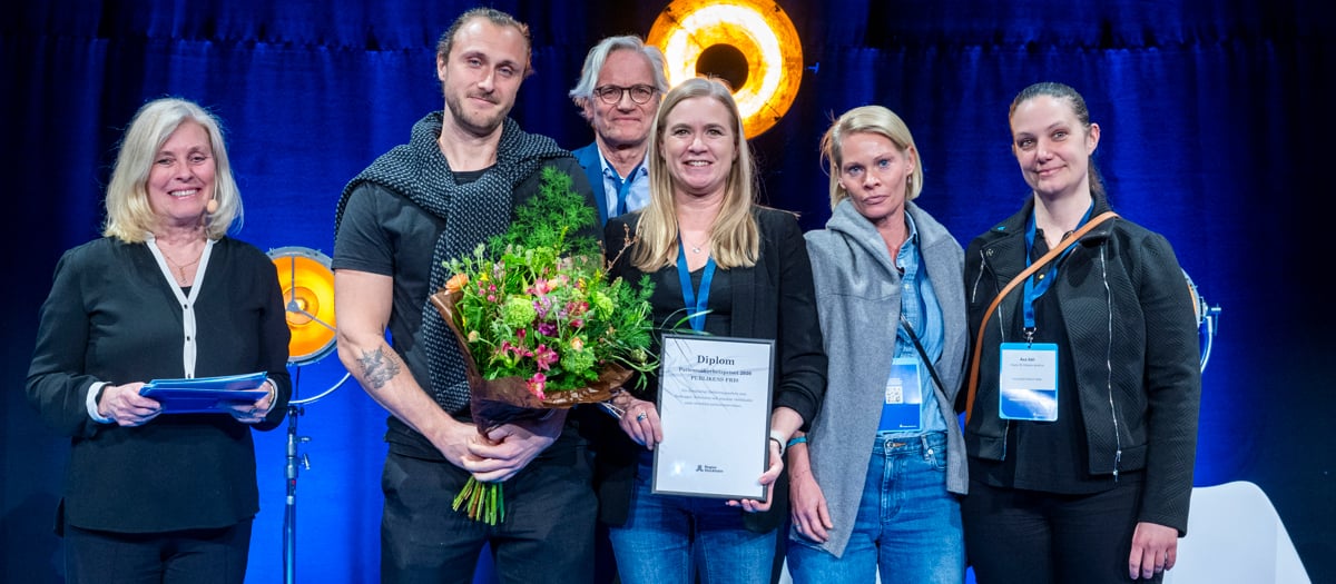 Representanter f&ouml;r Capio S:t G&ouml;rans sjukhus samt dagens moderatorer Johan Bratt och Angelica Frithiof.