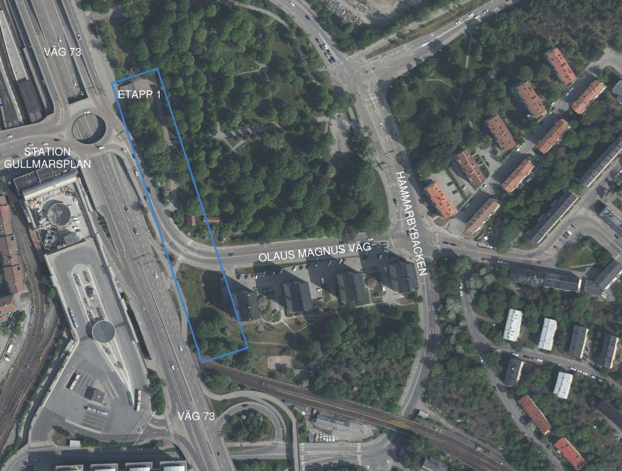
En flygbild med ett omr&aring;de markerat i bl&aring;tt med texten etapp 1.