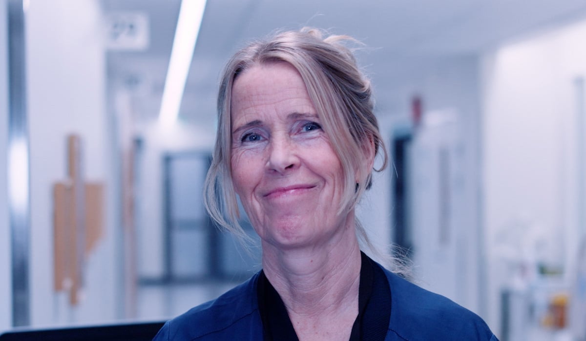 Foto på överläkaren som vann medarbetarpriset.