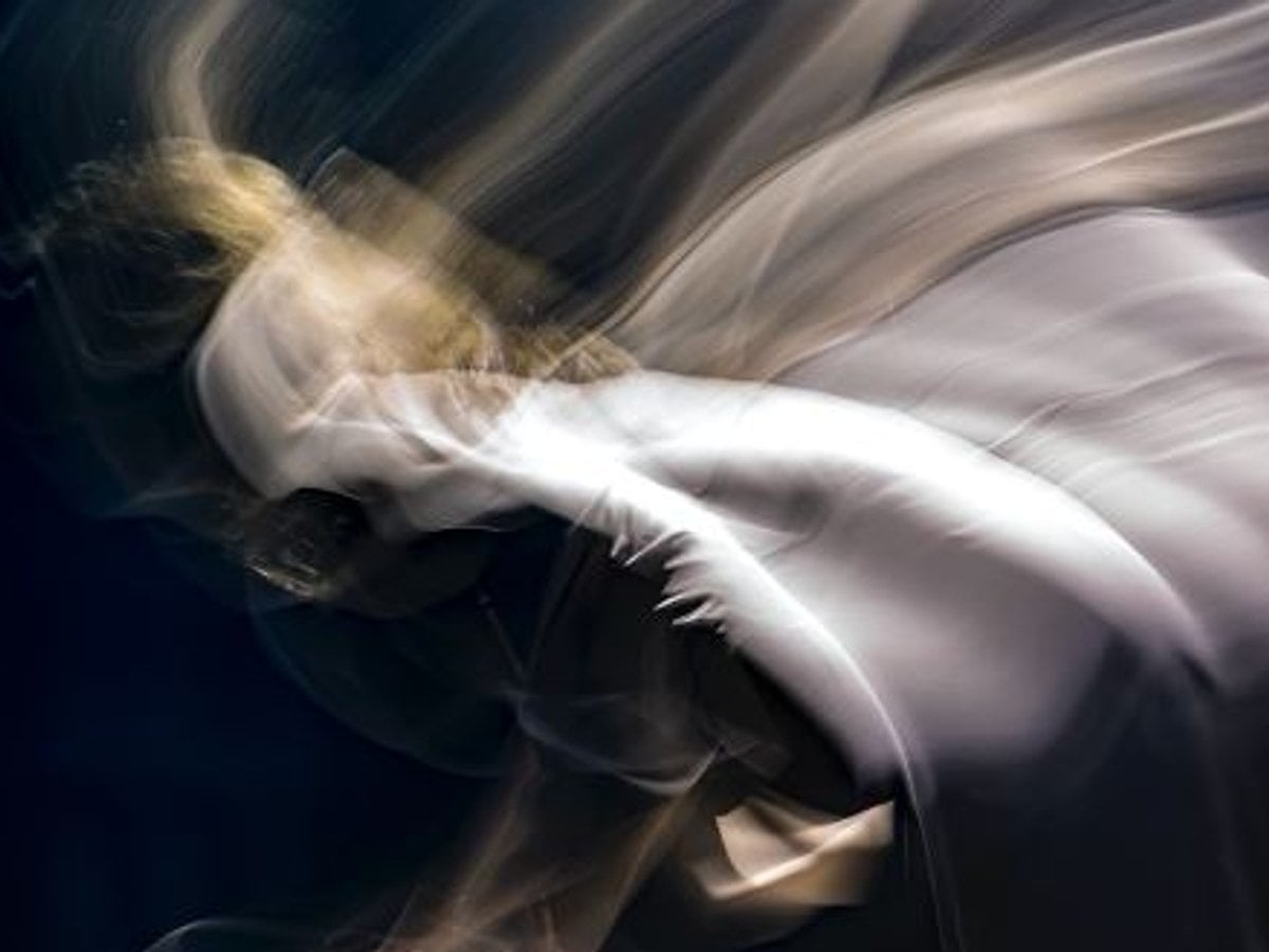 Person som dansar, oskarp bild