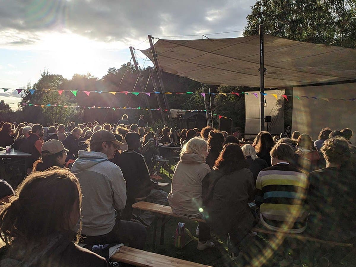 Utomhusbio i parken