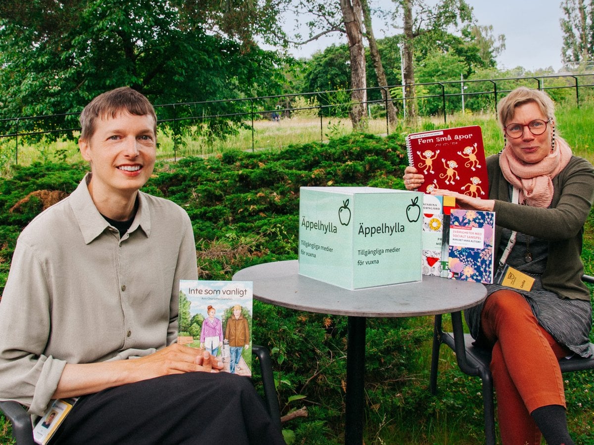 I flera år har Lidingö stadsbibliotek använt medlen från Stärkta bibliotek för att utveckla verksamheten med fokus på funktionshinder och tillgänglighet.