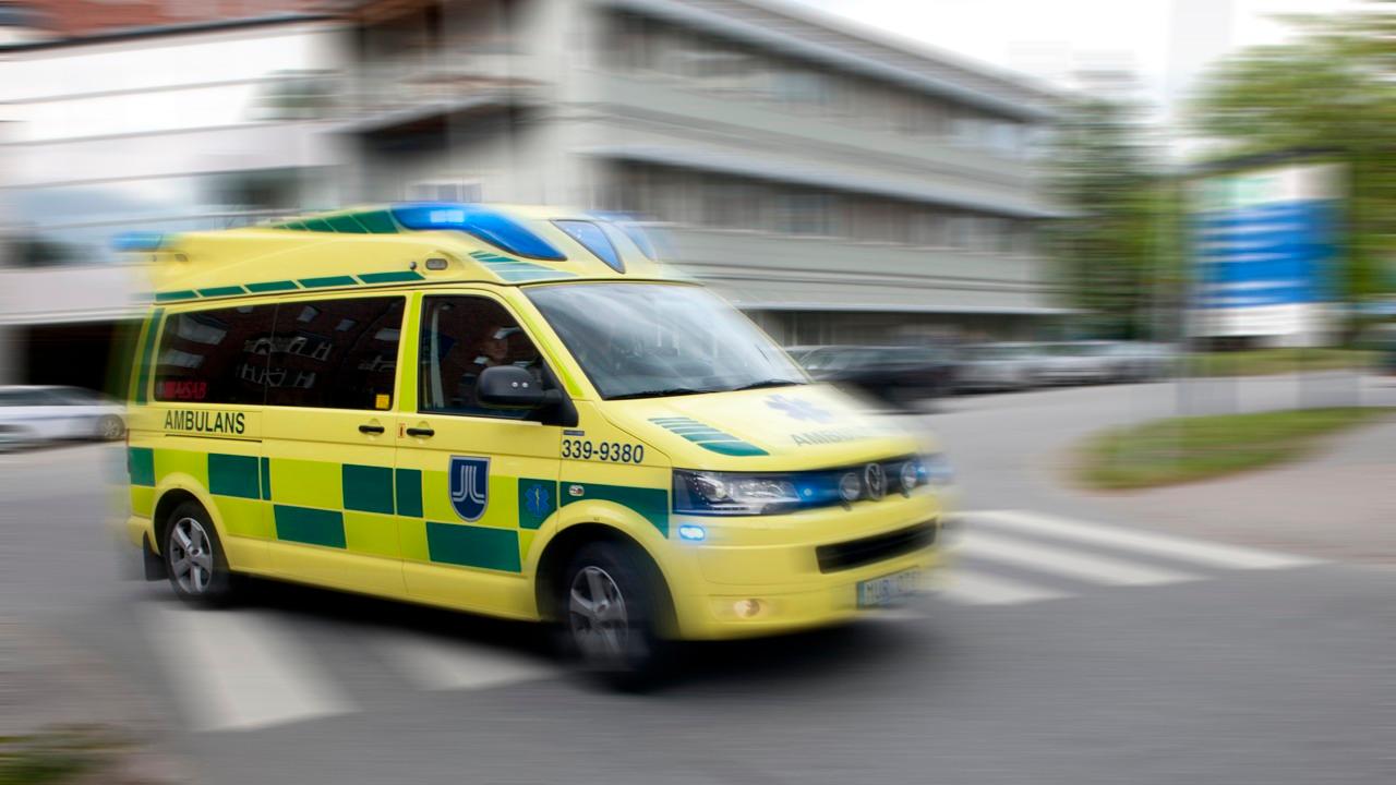 Ambulans som är på uttryckning